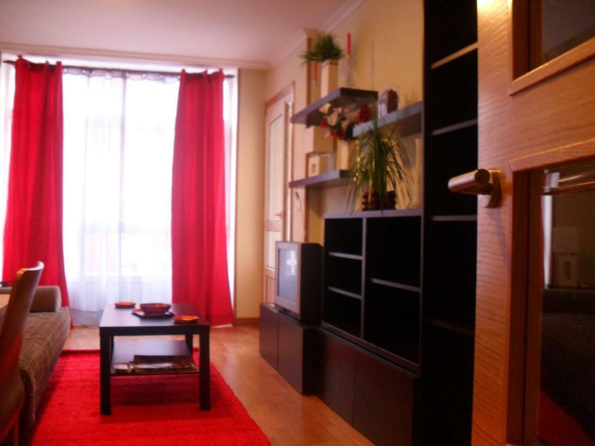 Apartamento En 1ª Linea De La Playa De Covas - Вивейро Екстериор снимка