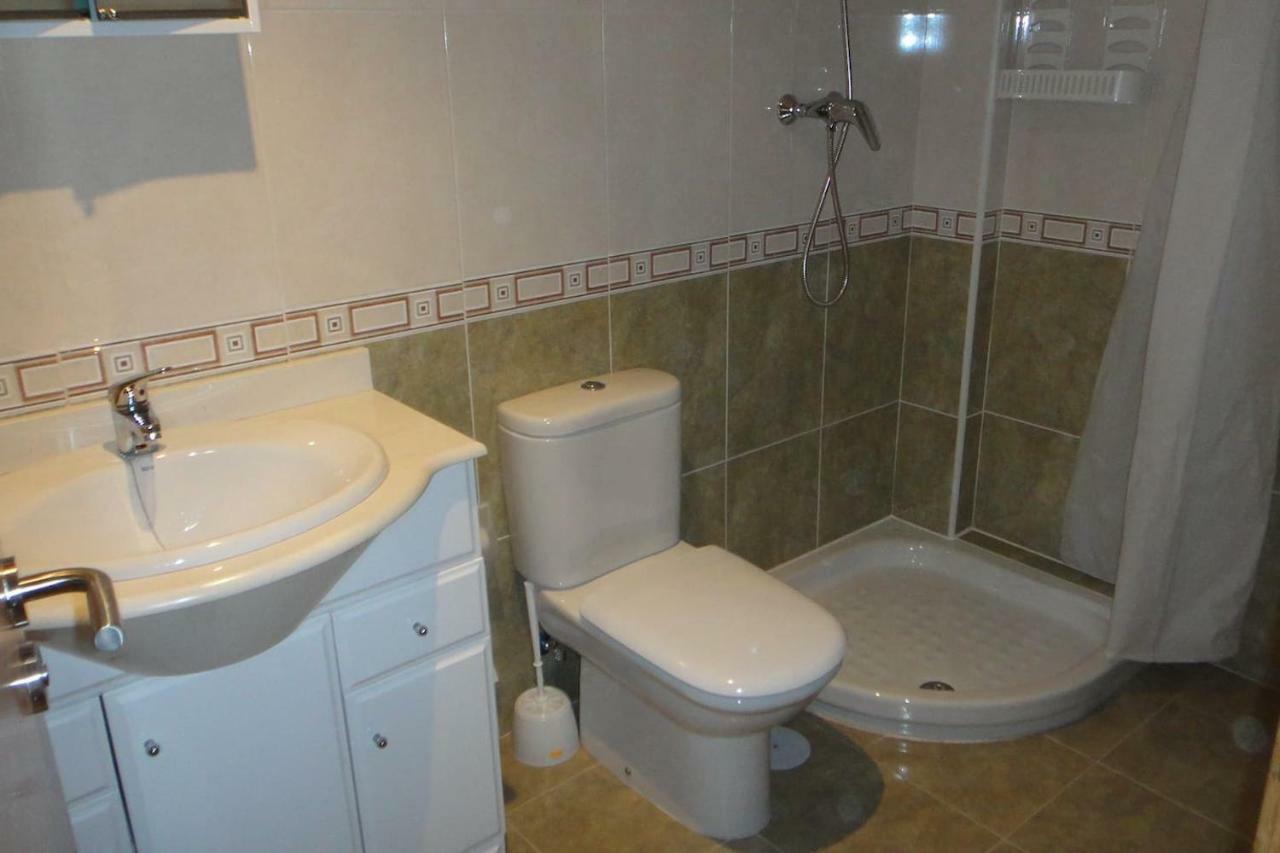 Apartamento En 1ª Linea De La Playa De Covas - Вивейро Екстериор снимка